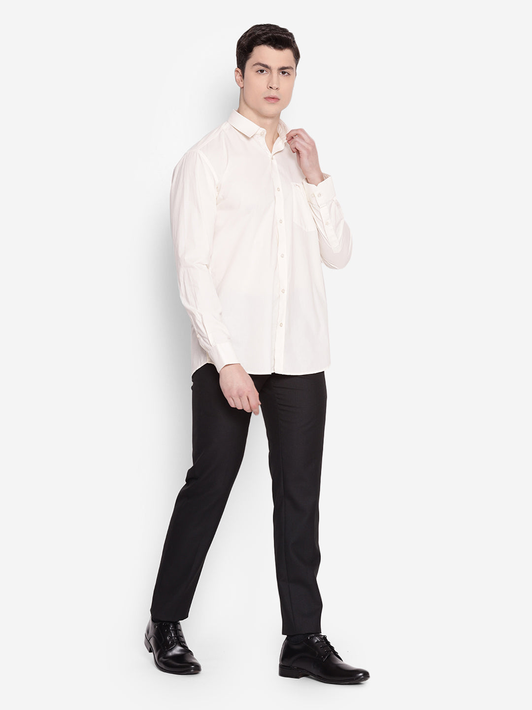 JUMP USA Men Cream Solid Cotton Formal Shirts - JUMP USA